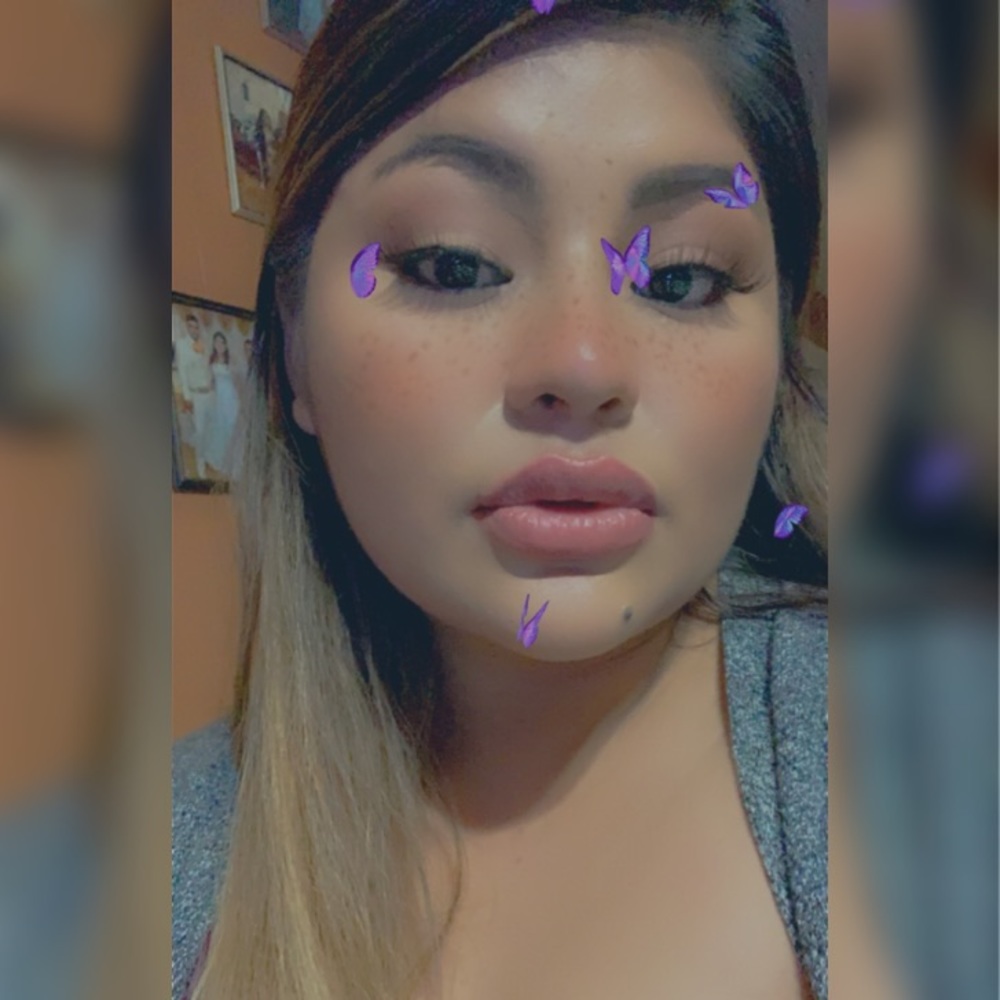 Meet your Posher, Mayra